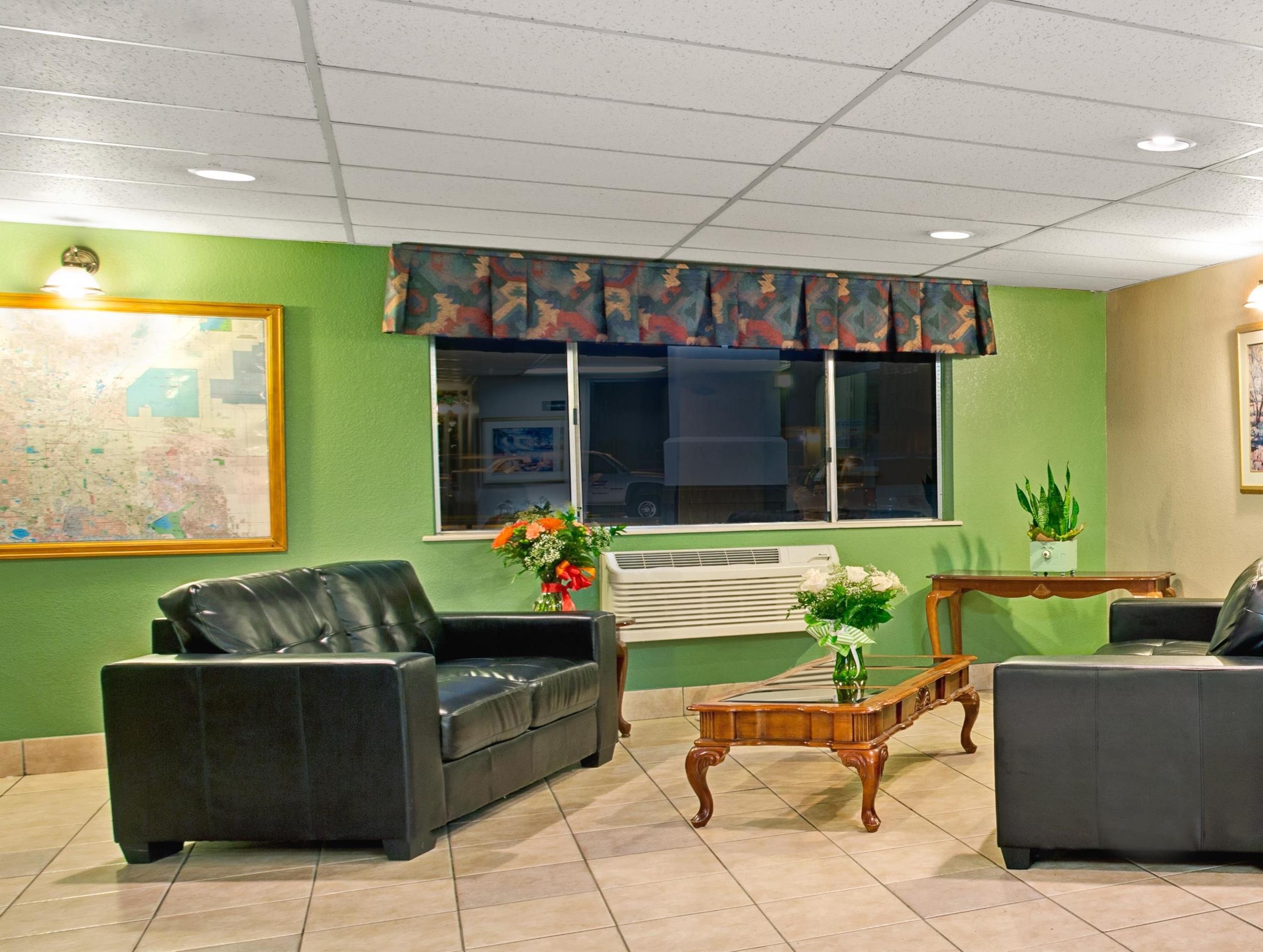 Super 8 By Wyndham Henderson North East Denver Exterior photo